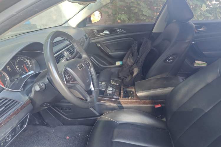 Used Zotye Z700 2016 1.8T DCT Prestige Edition Left Front Seat