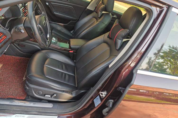 Used Zotye Z700 2016 1.8T DCT Elegant Version Left Front Seat