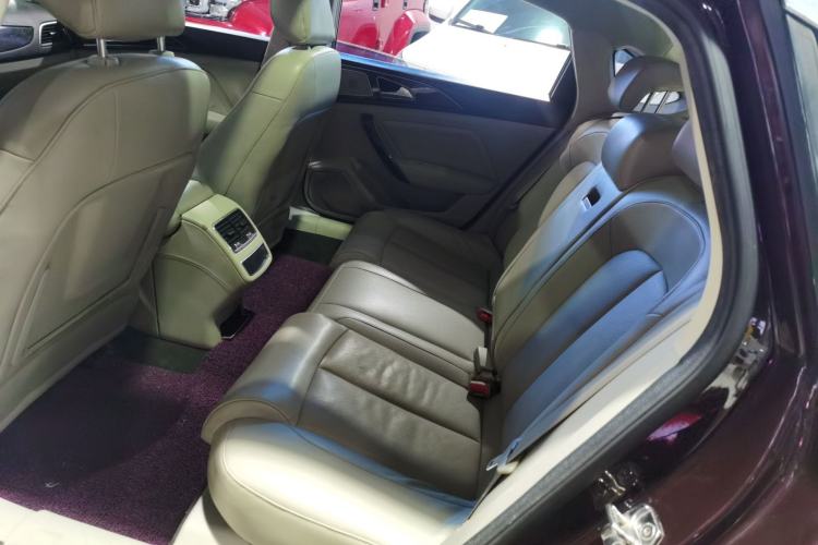 Used Zotye Z700 2016 1.8T DCT Elegant Version Left Rear Seat
