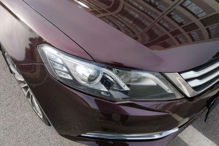 Used Zotye Z700 2016 1.8T Manual Luxury Model Right Front Headlight