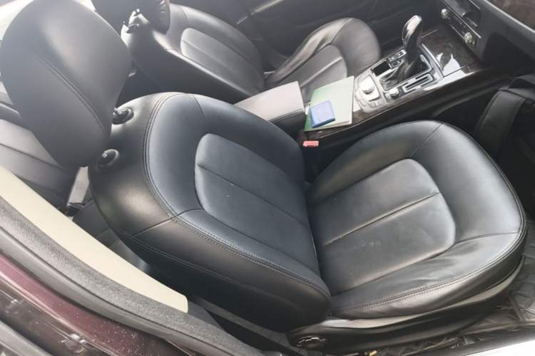 Used Zotye Z700 2016 1.8T DCT Luxury Model Right Front Seat