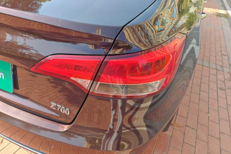 Used Zotye Z700 2016 1.8T DCT Elegant Version Right Rear Taillight