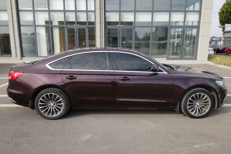 Used Zotye Z700 2016 1.8T Manual Luxury Model Right Side