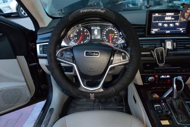 Used Zotye Z700 2016 1.8T DCT Prestige Edition Steering Wheel