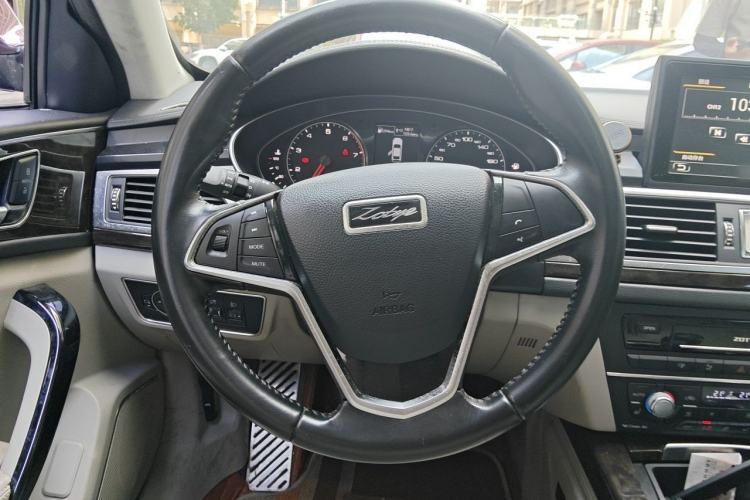 Used Zotye Z700 2016 1.8T Manual Elegant Model Steering Wheel
