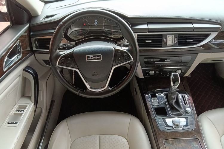 Used Zotye Z700 2016 1.8T DCT Elegant Version Steering Wheel