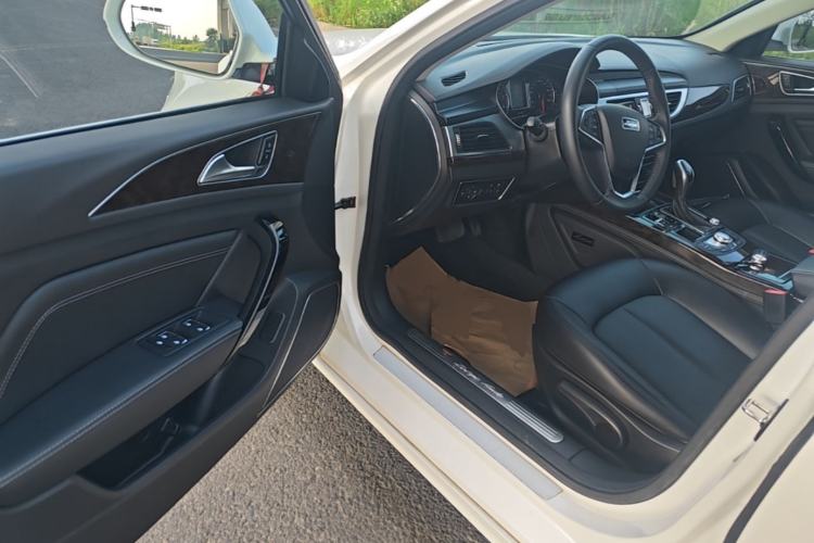 Used Zotye Z700 2016 1.8T DCT Luxury Model Driver Seat