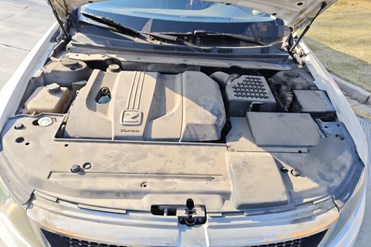 Used Zotye Z700 2016 1.8T DCT Prestige Edition Engine Bay
