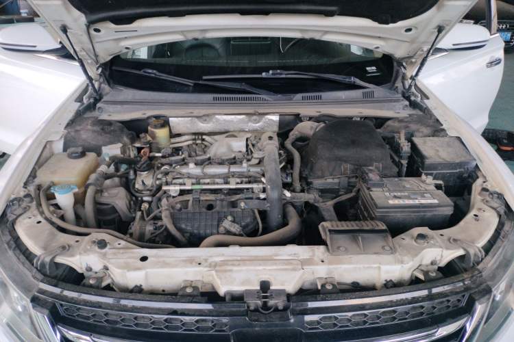 Used Zotye Z700 2016 1.8T DCT Prestige Edition Engine Bay