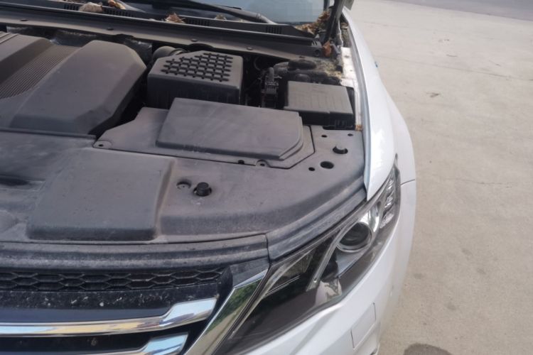 Used Zotye Z700 2016 1.8T DCT Elegant Version Engine Bay Left