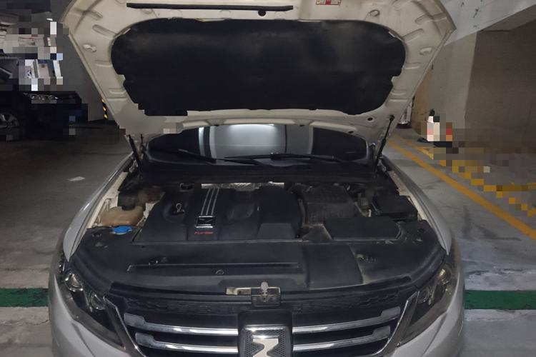 Used Zotye Z700 2016 1.8T DCT Prestige Edition Engine Bay