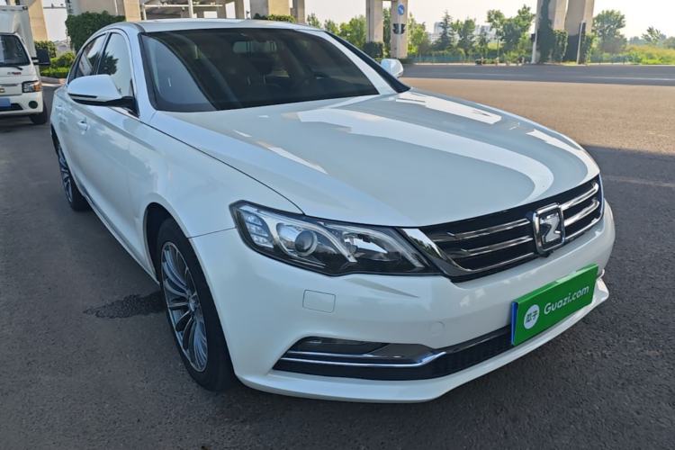 Used Zotye Z700 2016 1.8T DCT Luxury Model Front Right 45 Deg