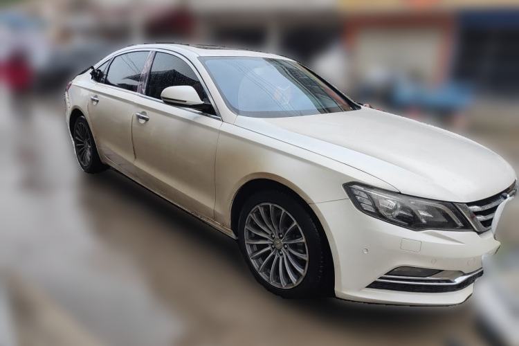 Used Zotye Z700 2016 1.8T DCT Prestige Edition Front Right 45 Deg