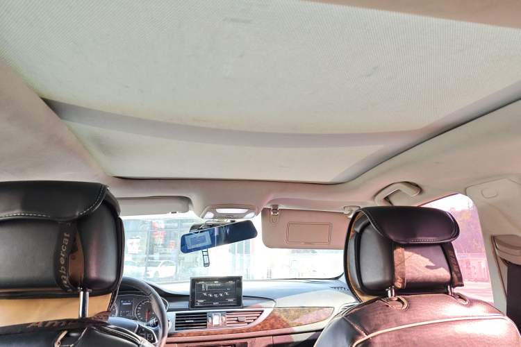 Used Zotye Z700 2016 1.8T DCT Prestige Edition Headliner