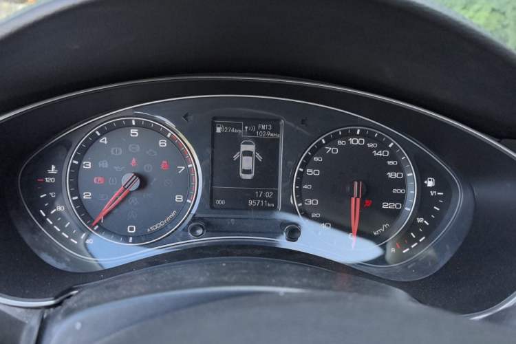 Used Zotye Z700 2016 1.8T Manual Luxury Model Instrument Cluster