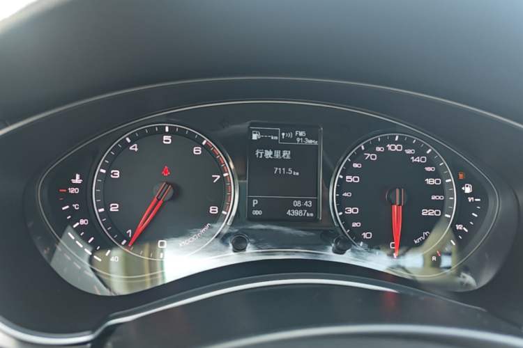 Used Zotye Z700 2016 1.8T DCT Luxury Model Instrument Cluster