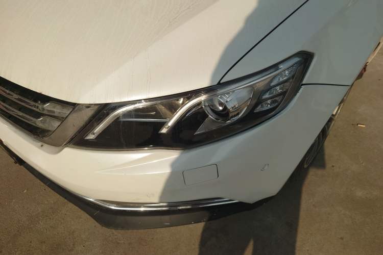 Used Zotye Z700 2016 1.8T DCT Elegant Version Left Front Headlight