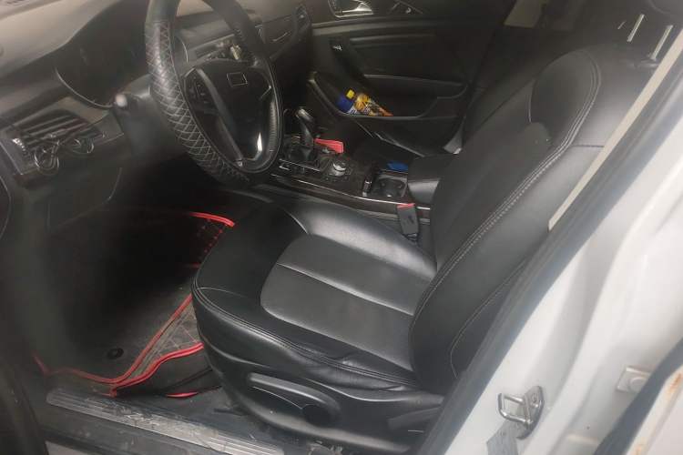 Used Zotye Z700 2016 1.8T Manual Luxury Model Left Front Seat