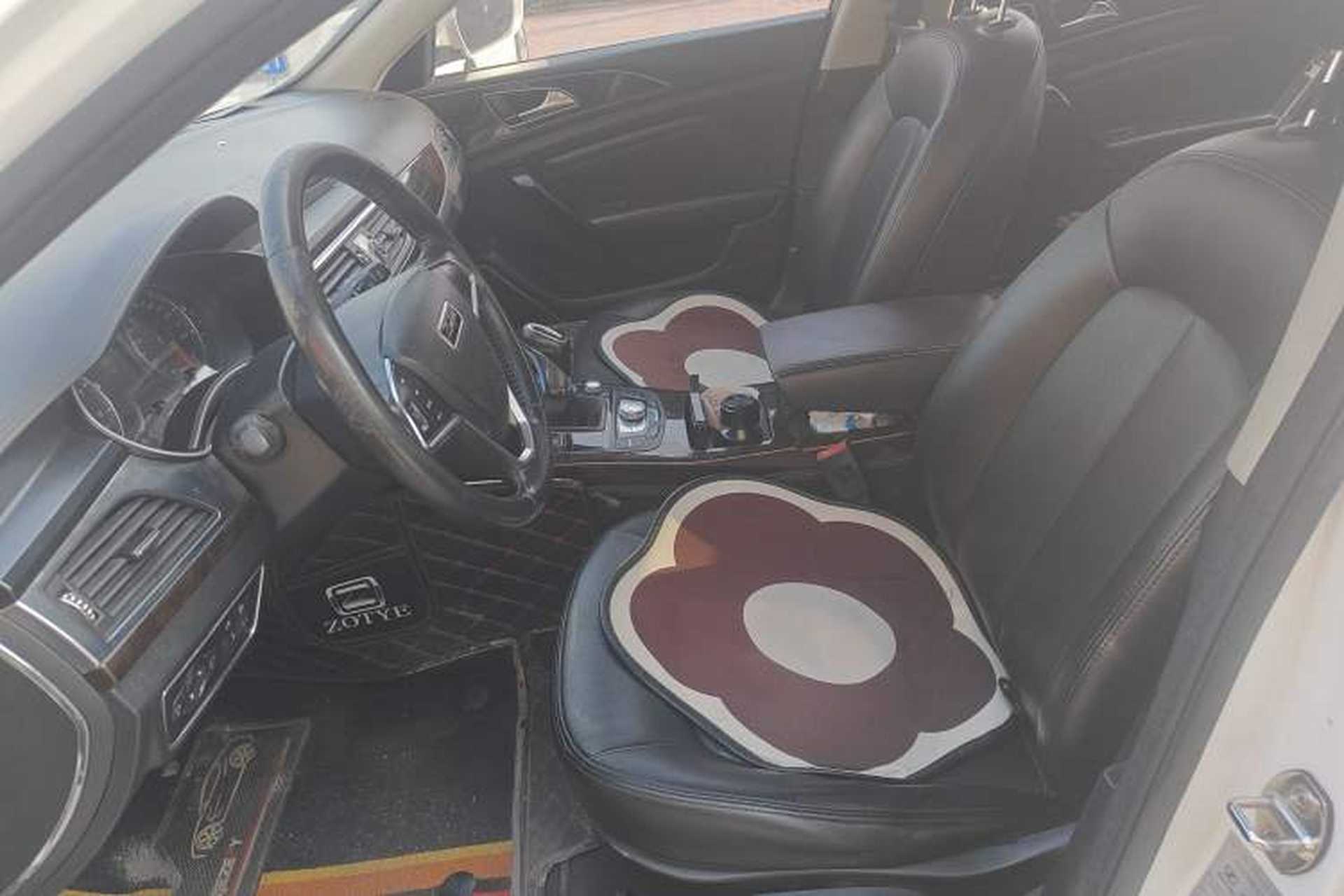 Used Zotye Z700 2016 1.8T Manual Luxury Model Left Front Seat