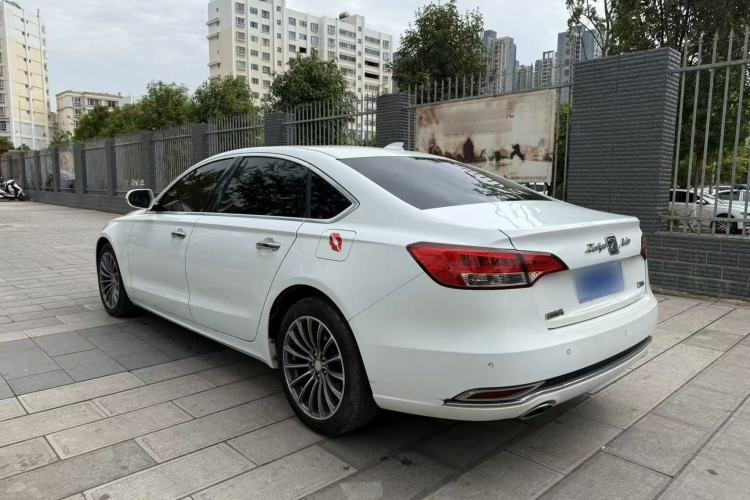 Used Zotye Z700 2016 1.8T DCT Prestige Edition Left Side
