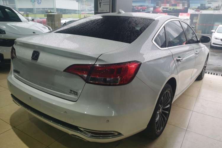 Used Zotye Z700 2016 1.8T DCT Prestige Edition Rear Right 45 Deg