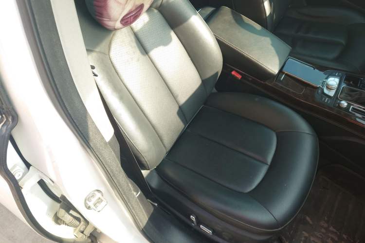 Used Zotye Z700 2016 1.8T DCT Elegant Version Right Front Seat