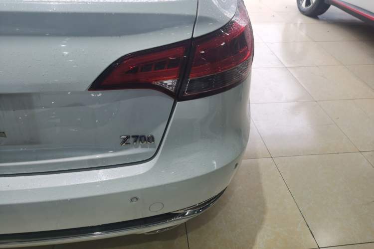 Used Zotye Z700 2016 1.8T DCT Prestige Edition Right Rear Taillight
