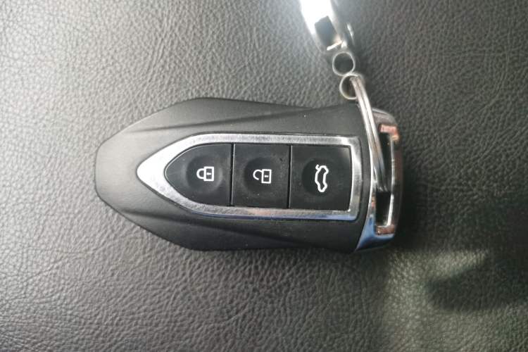 Used Zotye Z700 2016 1.8T DCT Prestige Edition Vehicle Key
