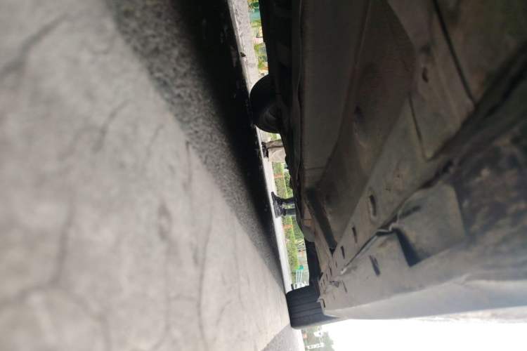 Used Zotye Z700 2018 Z700H 1.8T DCT Prestige Model Chassis Front Left
