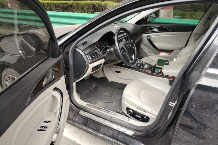 Used Zotye Z700 2018 Z700H 1.8T DCT Prestige Model Driver Seat