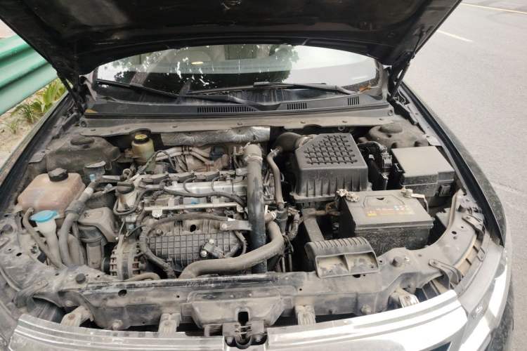 Used Zotye Z700 2018 Z700H 1.8T DCT Prestige Model Engine Bay