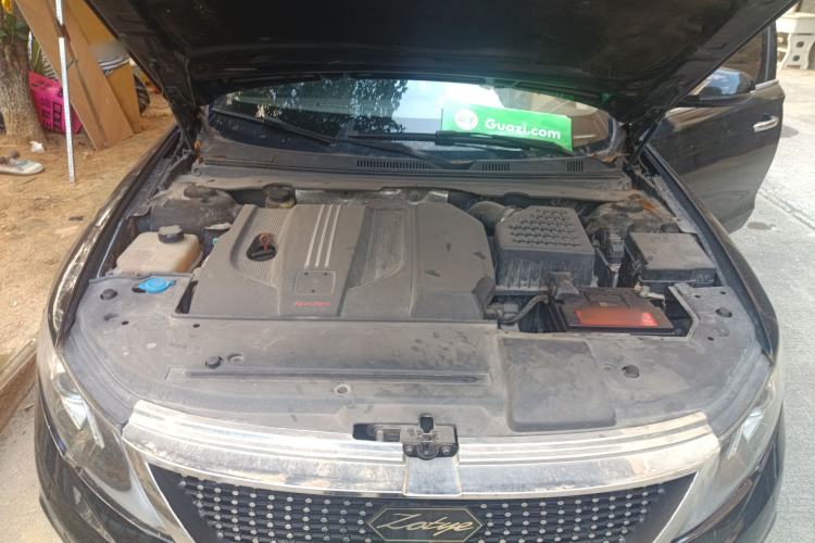 Used Zotye Z700 2018 Z700H 1.8T DCT Luxury Edition Engine Bay