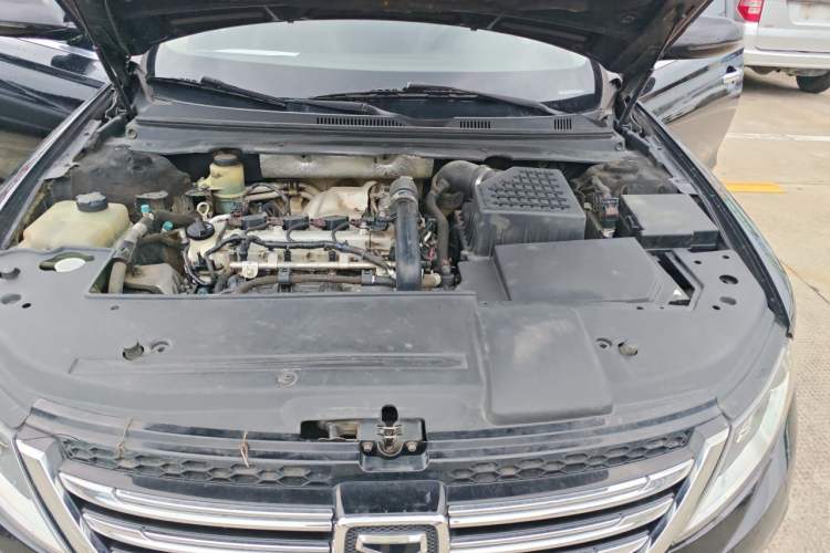 Used Zotye Z700 2018 Z700H 1.8T DCT Luxury Edition Engine Bay