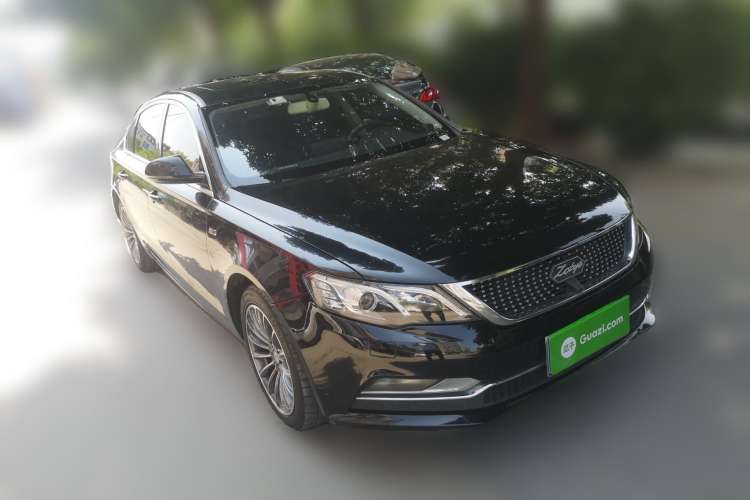 Used Zotye Z700 2018 Z700H 1.8T Manual Luxury Model Front Right 45 Deg