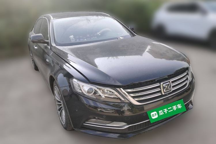 Used Zotye Z700 2018 Z700H 1.8T DCT Luxury Edition Front Right 45 Deg