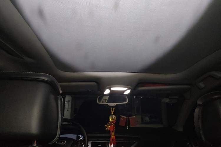 Used Zotye Z700 2018 Z700H 1.8T DCT Prestige Model Headliner