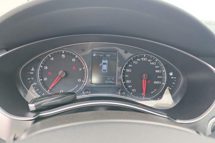 Used Zotye Z700 2018 Z700H 1.8T DCT Luxury Edition Instrument Cluster
