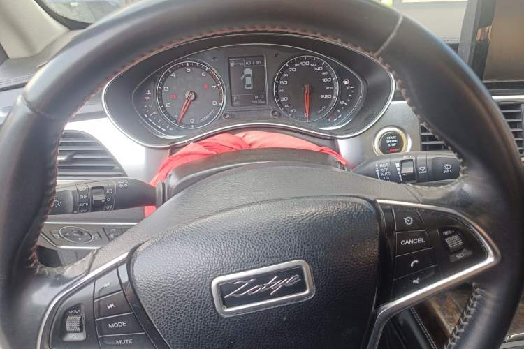 Used Zotye Z700 2018 Z700H 1.8T DCT Luxury Edition Instrument Cluster
