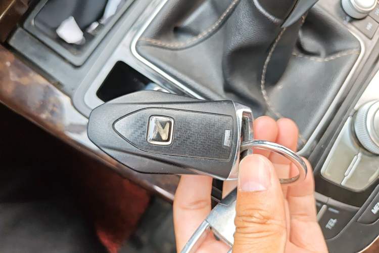 Used Zotye Z700 2018 Z700H 1.8T Manual Luxury Edition Interior 1