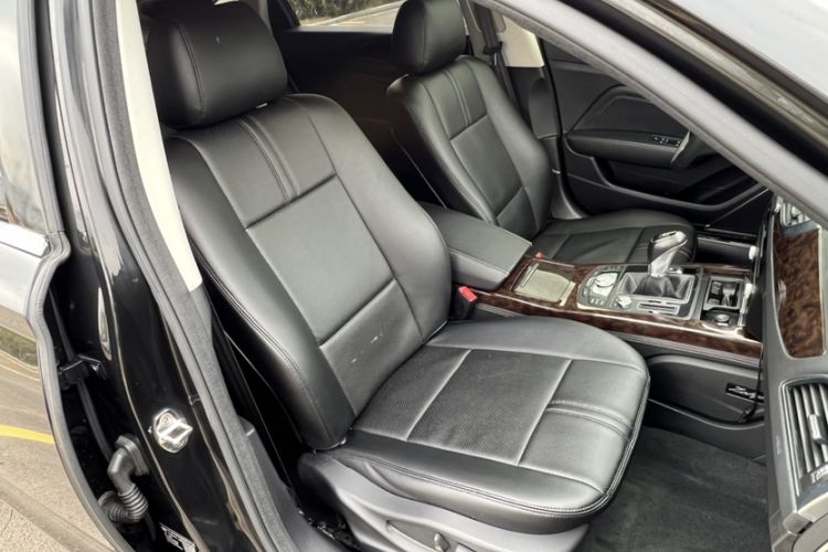 Used Zotye Z700 2018 Z700H 1.8T Manual Luxury Model Interior 1