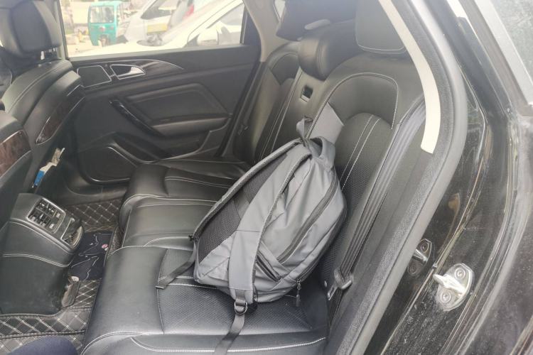 Used Zotye Z700 2018 Z700H 1.8T DCT Luxury Edition Left Rear Seat