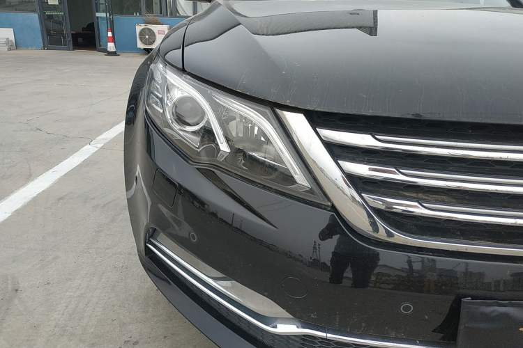 Used Zotye Z700 2018 Z700H 1.8T DCT Luxury Edition Right Front Headlight