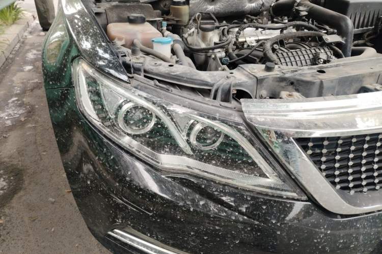Used Zotye Z700 2018 Z700H 1.8T DCT Prestige Model Right Front Headlight