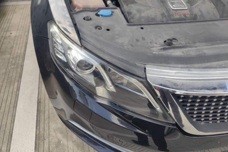Used Zotye Z700 2018 Z700H 1.8T DCT Luxury Edition Right Front Headlight