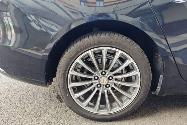 Used Zotye Z700 2018 Z700H 1.8T DCT Luxury Edition Right Rear Wheel Hub