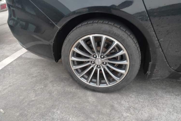 Used Zotye Z700 2018 Z700H 1.8T DCT Prestige Model Right Rear Wheel Hub