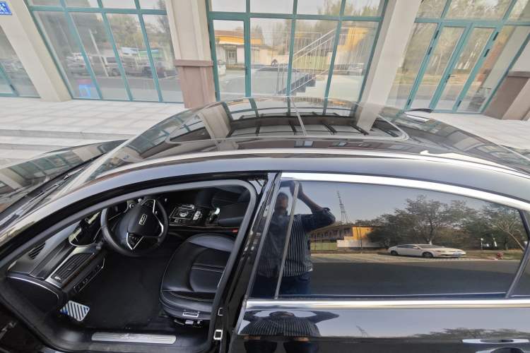 Used Zotye Z700 2018 Z700H 1.8T DCT Luxury Edition Roof