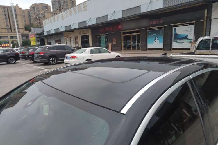 Used Zotye Z700 2018 Z700H 1.8T DCT Prestige Model Roof