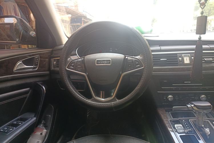 Used Zotye Z700 2018 Z700H 1.8T DCT Luxury Edition Steering Wheel