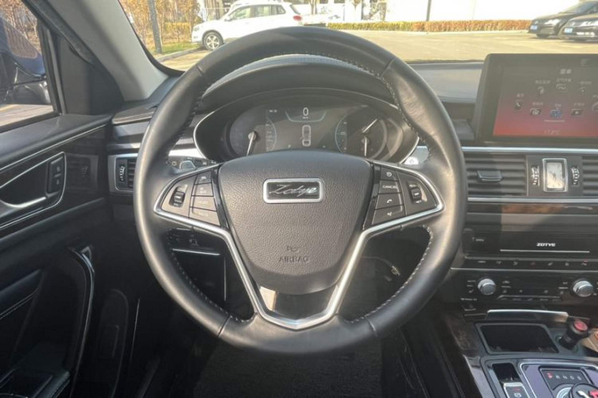 Used Zotye Z700 2018 Z700H 1.8T DCT Prestige Model Steering Wheel